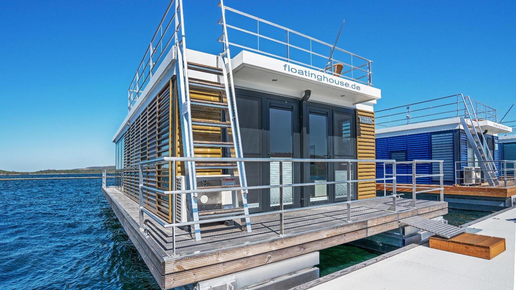Hausboot Geiseltalsee - Floating House - Well Hausboote - Family & Friends Braunsbedra Экстерьер фото